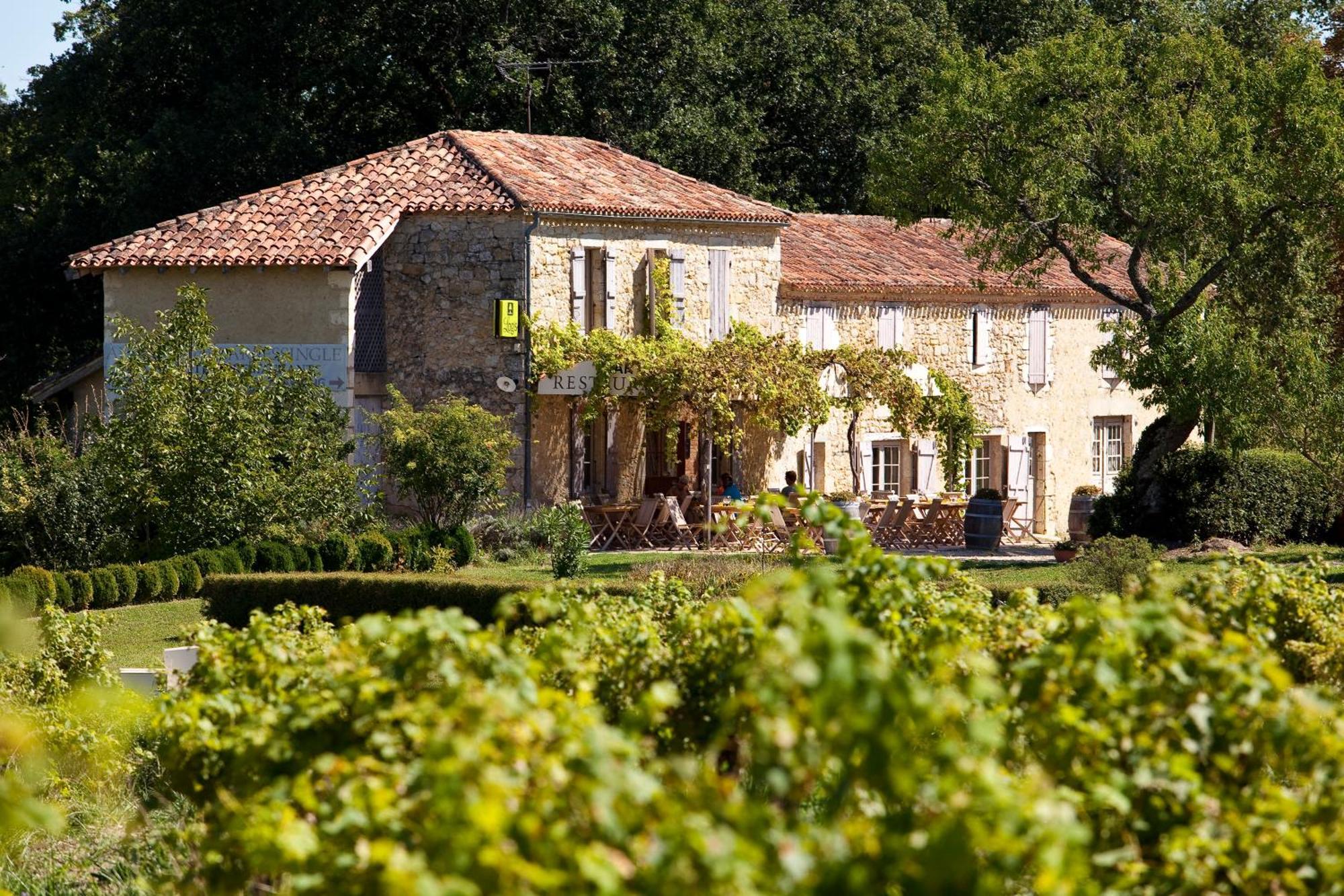 Logis L'Auberge De Larressingle Экстерьер фото