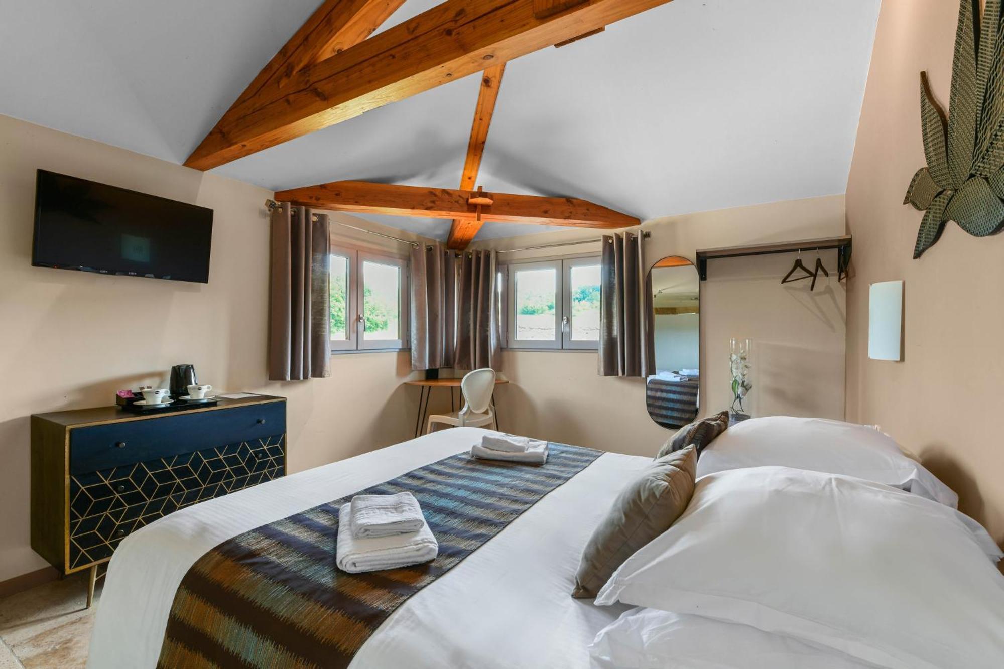 Logis L'Auberge De Larressingle Экстерьер фото