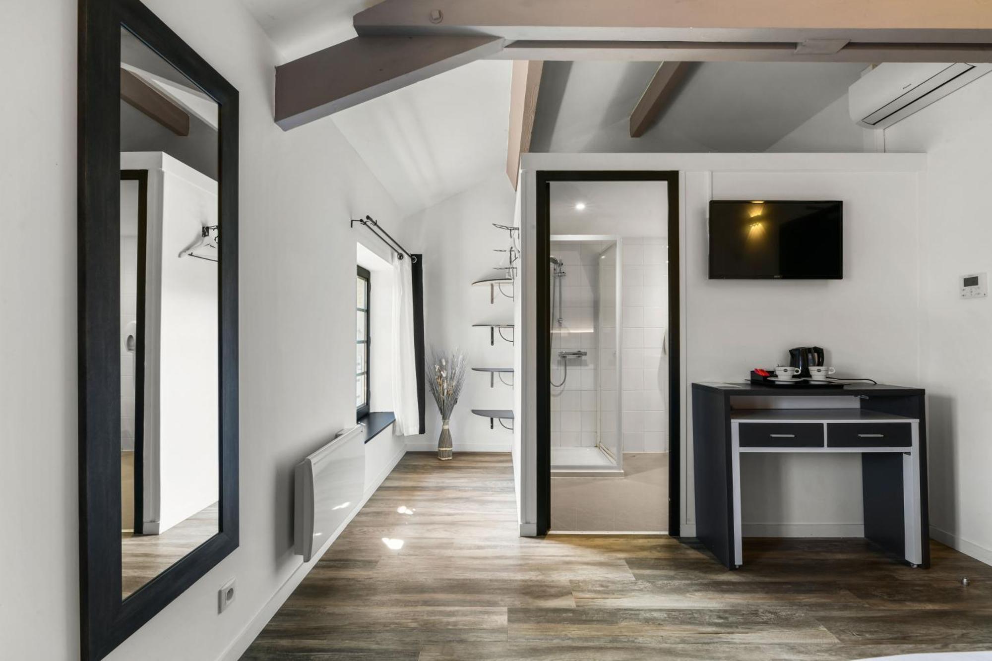 Logis L'Auberge De Larressingle Экстерьер фото