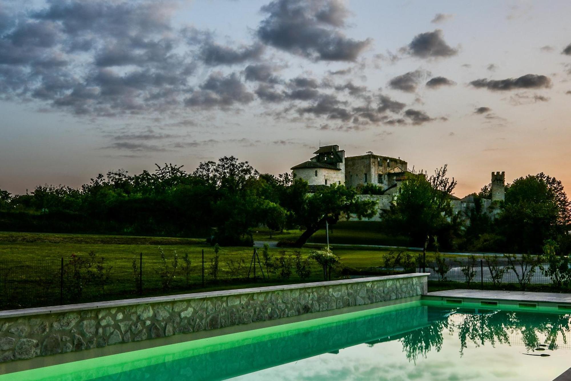 Logis L'Auberge De Larressingle Экстерьер фото